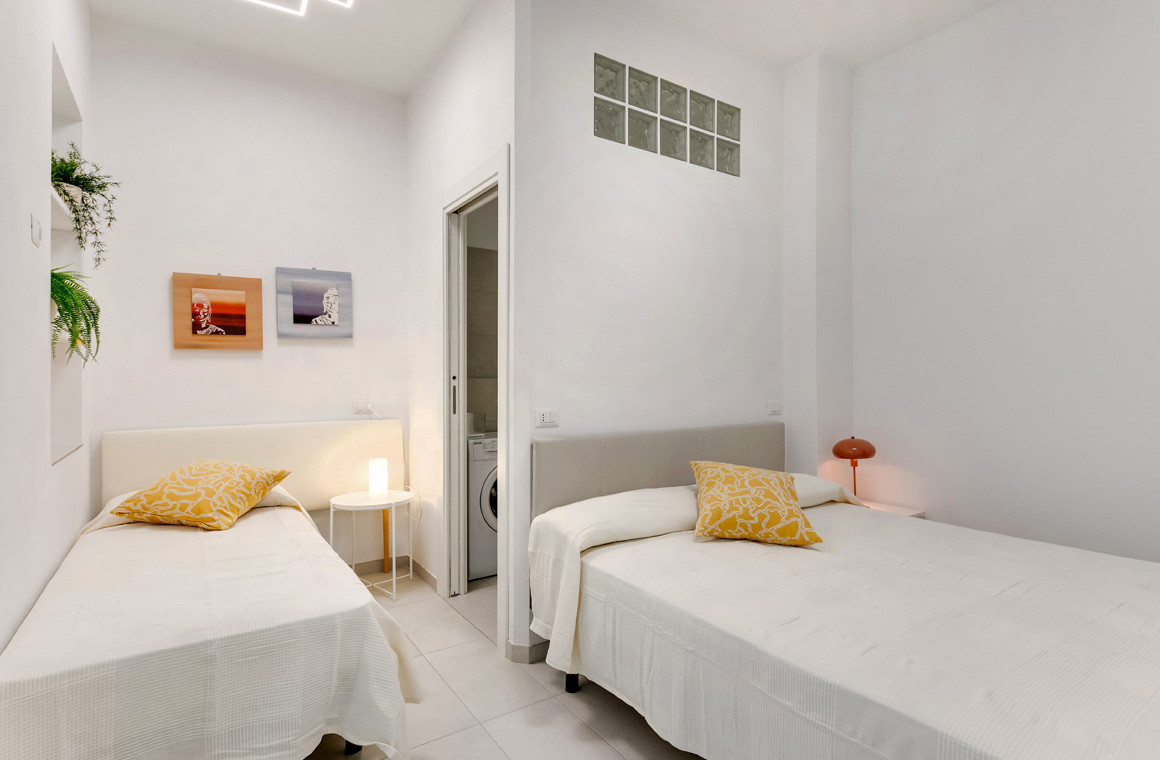 media.Appartamenti_Conchiglia_1OndamareAppartamenti_IgeaMarina