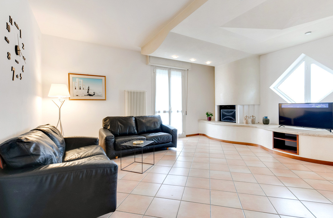 media.Appartamenti_Aurora8_1OndamareAppartamenti_IgeaMarina