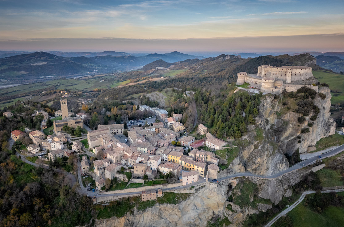 media.Highlights_SanLeo_OndamareAppartamenti_IgeaMarina